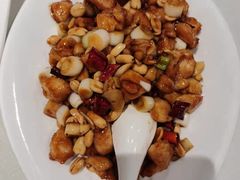 宫保鸡丁-天和晟烤鸭店(世纪坛店)