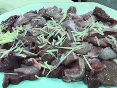 -标记美食新鲜猪杂(兴南大道店)