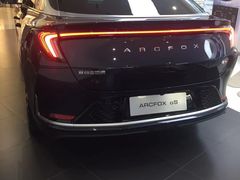 -ARCFOX极狐(世纪金源店)