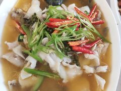 -一栋洋楼云南菜馆