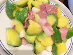 -云海肴·汽锅鸡·云南菜(天山百盛优客店)