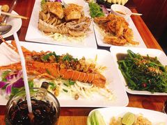 -两兄弟Song Pee Nong(2号店)