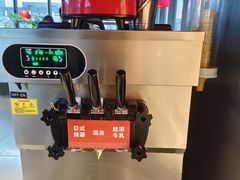 -魁牛·潮汕牛肉自助火锅(沈辽路万达店)