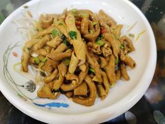 -大富蚝乌东哥饭店·石锅鱼杂·柠檬鸭(革新路店)