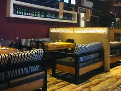 大堂-苹果树下艺术餐厅(宋庄店)