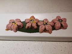 招牌桃花酥-竹外桃花·江南小酒馆(SKP·S店)