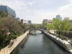 -泉城广场