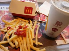 -麦当劳(光新乐购店)