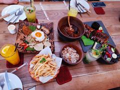 -Naughty Nuri’s Phuket
