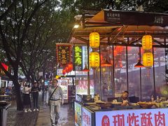 -八一路好吃街(雨田商务大厦店)