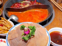 -萍姐火锅·公路夜市(武汉首店)