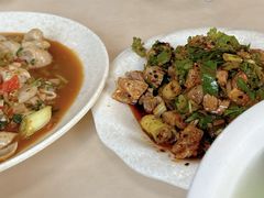 -茅屋大酒店