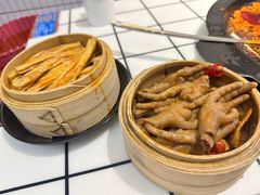 -卤校长重庆火锅(恒隆广场店)