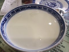 -赵记传承特色牛奶甜品(泉城广场店)