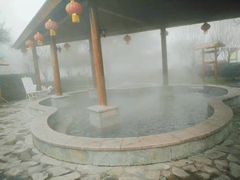 -汤山一号温泉度假区