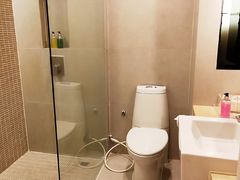 -西隆翠妮提酒店