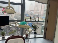 -极光口腔·矫正种植修复(锦江店)