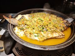 -吞鱼兽麻辣烤鱼(万达店)