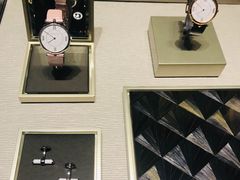 -梵克雅宝(国贸商城店)