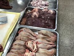 -标记美食新鲜猪杂(兴南大道店)