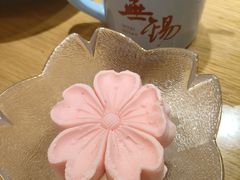 -蜜桃餐厅·伴山(海岸城店)
