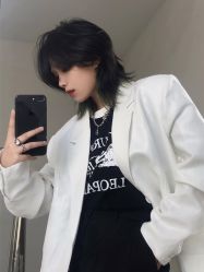 -AYO SALON