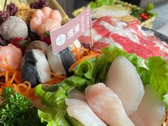 -湊湊火锅·茶憩(新中关购物中心店)