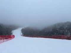 -鳌山滑雪度假区