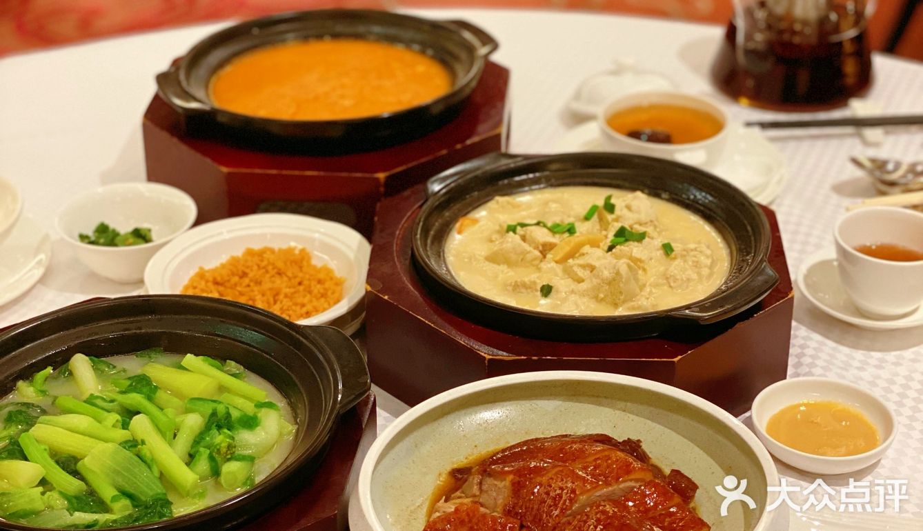什么神仙餐厅，吃饭就能get冰墩墩周边？！