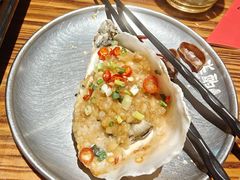 乳山深海大生蚝-半酌烧烤小酒馆(南京东路店)