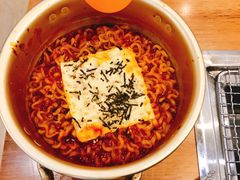 -肉甲韩国木炭烤肉(新壹街1店)