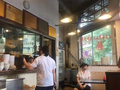 -伍湛记 · 广州老字号(龙津中路店)