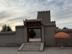 -金塔沙漠胡杨林景区