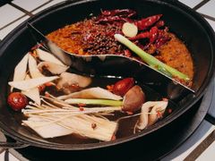 -贰回巷火锅馆(钟楼店)