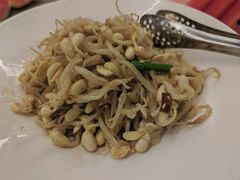 葱油手工黄豆芽-巴盟人家·内蒙地方菜(华丽家族店)
