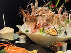 -雍容荟活波龙自助餐(IFS黑金店)