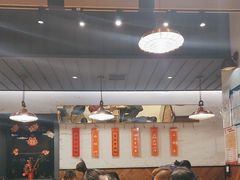 -潮界(LU·ONE凯德晶萃广场店)