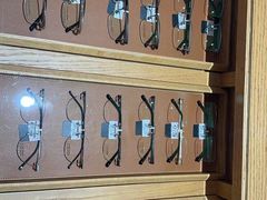 -宝丽眼镜(湖墅店)