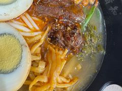 -桂在香知桂林米粉(红博中央公园店)