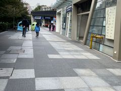 -证大大拇指广场(芳甸路店)