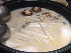 -煲宫猪肚鸡(昆山金鹰国际购物中心店)