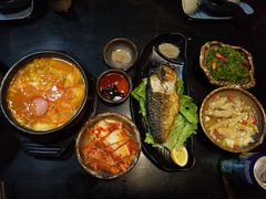 -炙韩料理·部队锅专门店