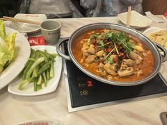 -彭记铁锅肥肠(东四总店)