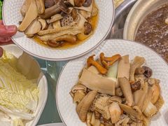 -天宜隆蘑菇宴火锅(石景山旗舰店)
