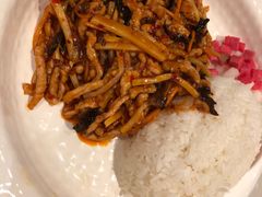 鱼香肉丝饭-阳阳中国饭(北京荟聚店)