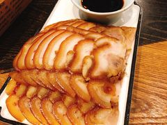 三少酱肘子-娄三少春饼·烤鸭(合生汇购物中心店)