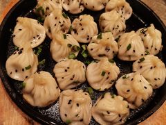 黑松露拇指生煎-上海人家花樣年华(中山公园店)
