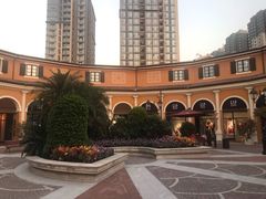 -佛罗伦萨小镇广佛名品奥特莱斯(疏港路店)