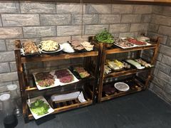 -乡土黄·鲜牛肉火锅·小龙虾(兴业街店)