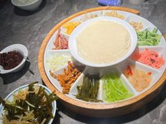 -怪噜范·贵阳小吃大排档旗舰店(世纪金源店)